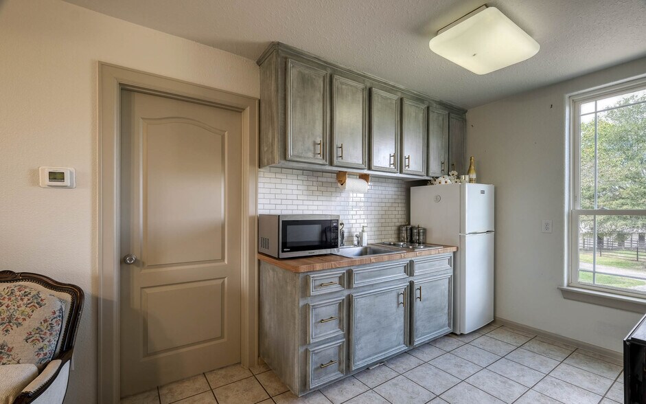 More Photos Of 22474 Kmiec Rd, Hempstead Land For Sale