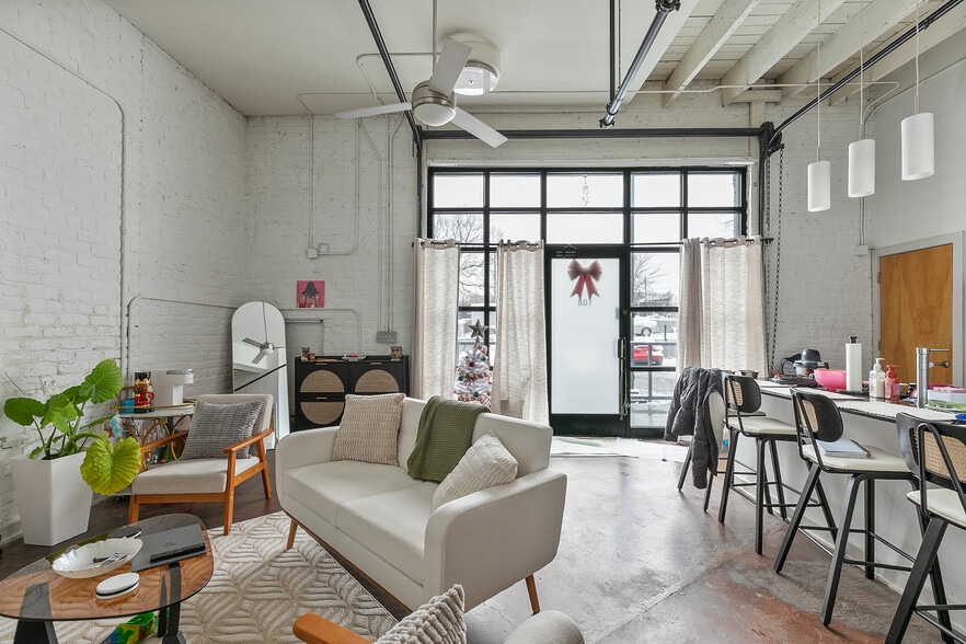 More Photos Of 601 Stockton St, Richmond Apartments For Sale