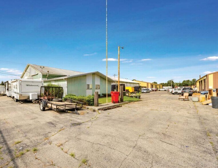 More Photos Of , Crystal Lake Unknown For Sale