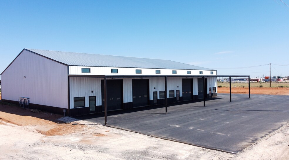 More Photos Of 5518 County 135 rd, Midland Industrial For Lease