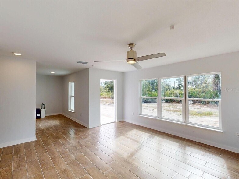 More Photos Of 1215 Capricorn Blvd, Punta Gorda Multifamily For Sale