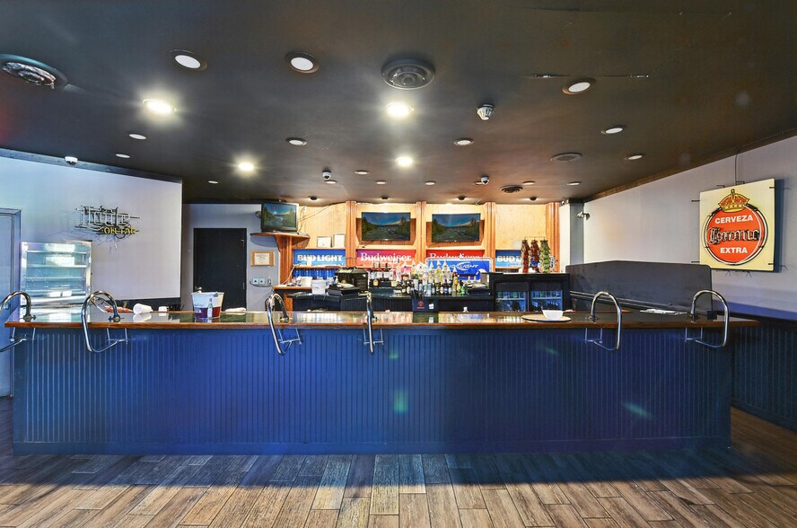 More Photos Of 9660 Dry Fork Rd, Harrison Theater Concert Hall For Sale