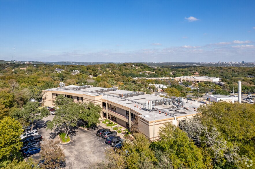 More Photos Of 3345 Bee Caves Rd, Austin Office For Lease