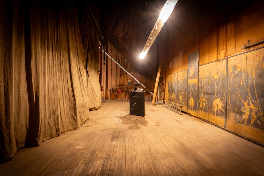 More Photos Of 250 Main St, Lander Theater Concert Hall For Sale