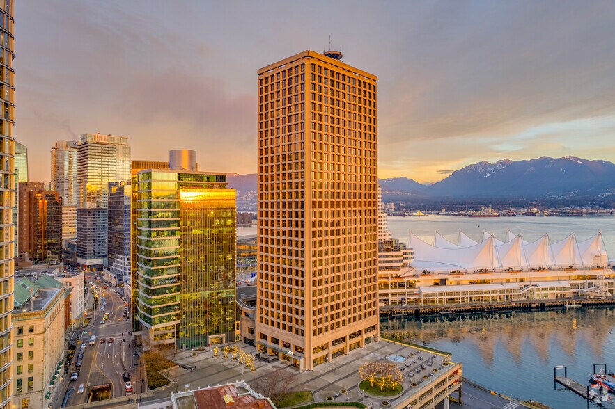 More Photos Of 200 Granville St, Vancouver Office For Sale