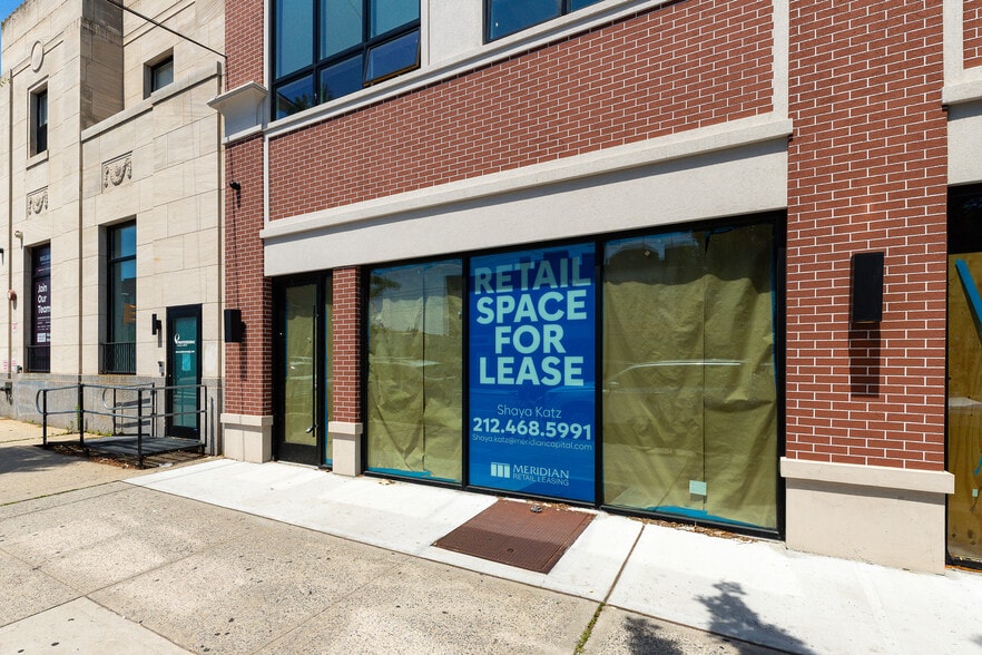 More Photos Of 7416 13th Ave, Brooklyn Freestanding For Lease