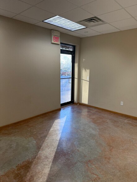 More Photos Of 11015 Main St, Roscoe Storefront Retail Office For Sale