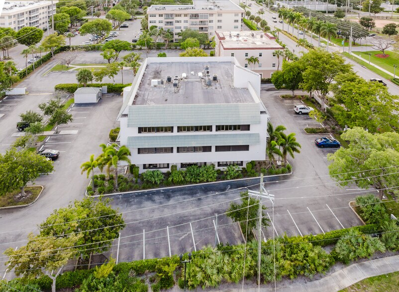 More Photos Of 200 W Palmetto Park Rd, Boca Raton Office For Lease