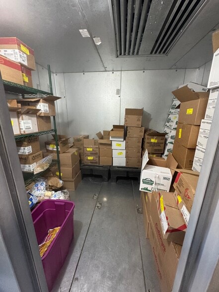 More Photos Of 5095 Day Rd, Lockport General Retail For Sale
