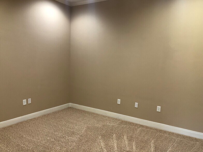 More Photos Of 4501 Cartwright Rd, Missouri City Medical For Lease