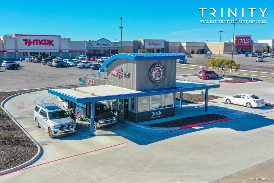Primary Photo Of 1201 N Commerce St, Ardmore Fast Food For Sale