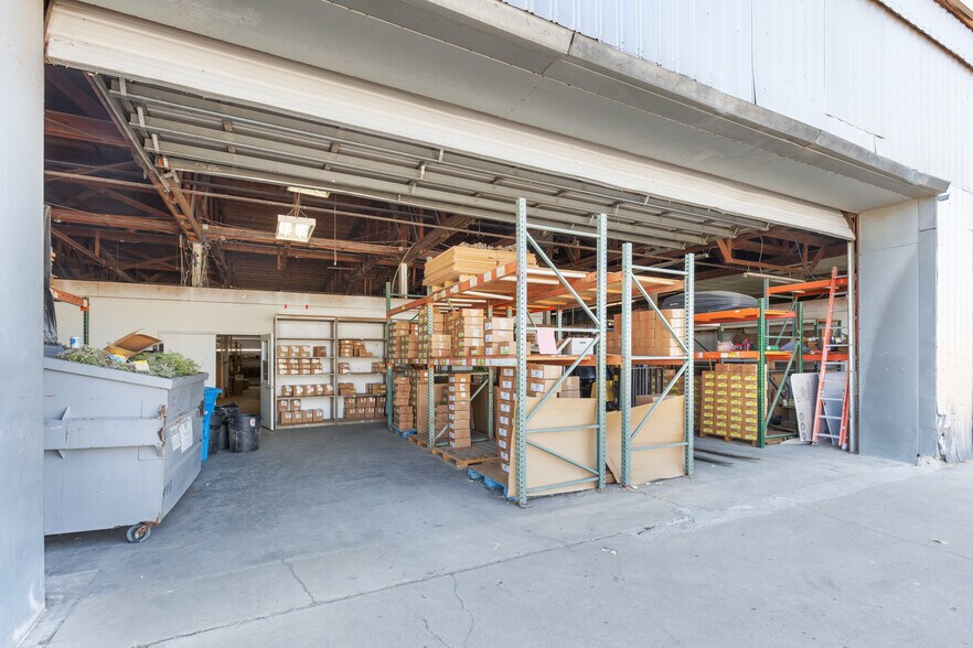 More Photos Of 265 Boeing Ave, Chico Industrial For Sale