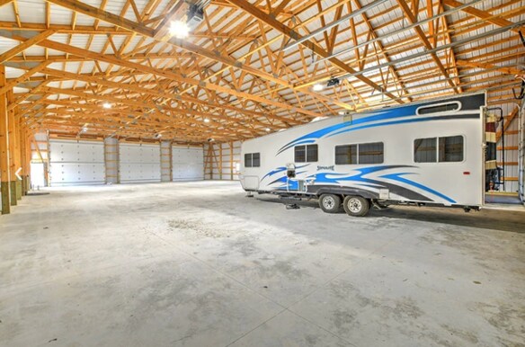 More Photos Of 3906 Hospitality Ln, Decatur Self Storage For Lease