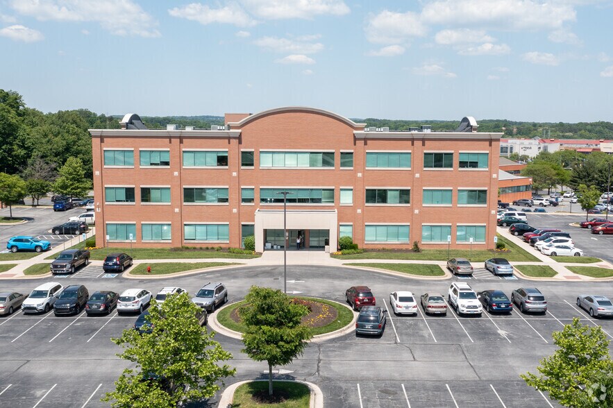 More Photos Of 8100 Sandpiper Cir, Nottingham Medical For Sale