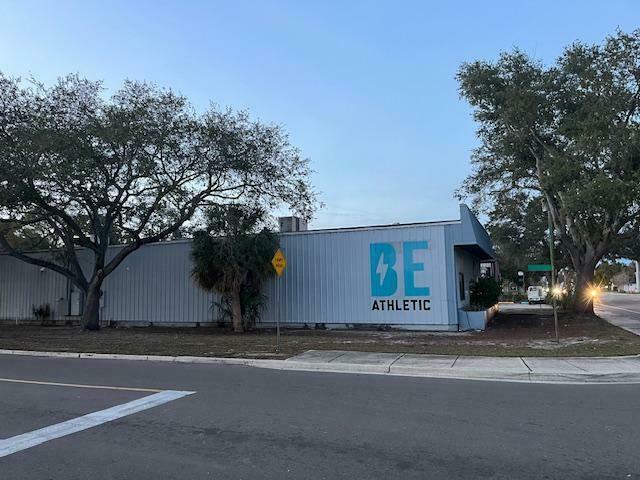 More Photos Of 655 31st St S, Saint Petersburg Industrial For Sale