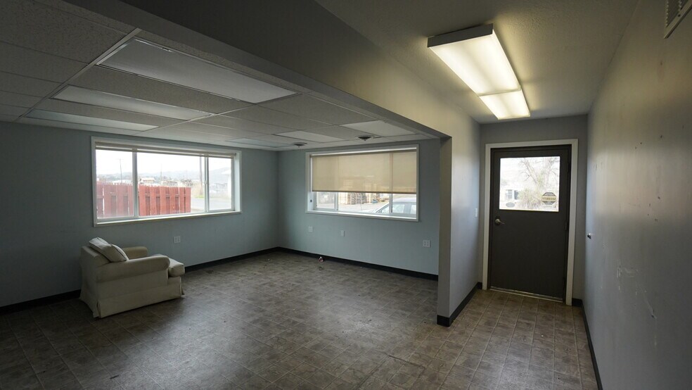 More Photos Of 2704 Clearwater Ave, Lewiston Industrial For Sale