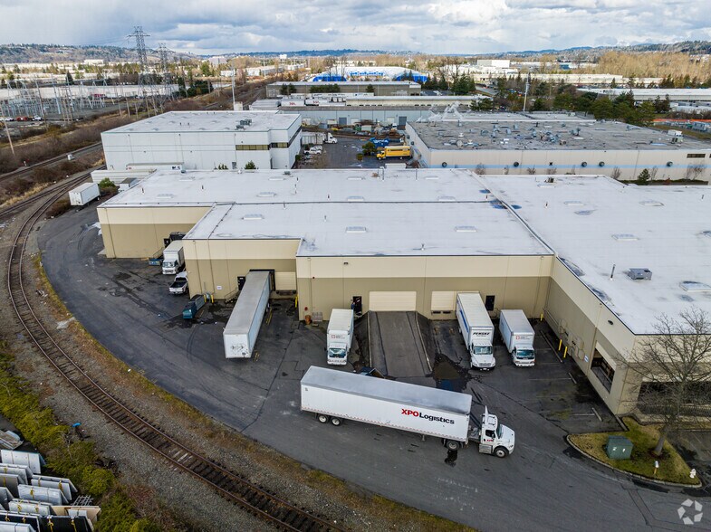 More Photos Of 22415-22437 76th Ave S, Kent Warehouse For Lease