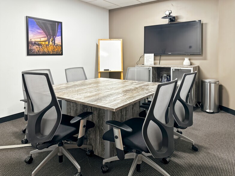 More Photos Of 102 S Tejon St, Colorado Springs Coworking Space