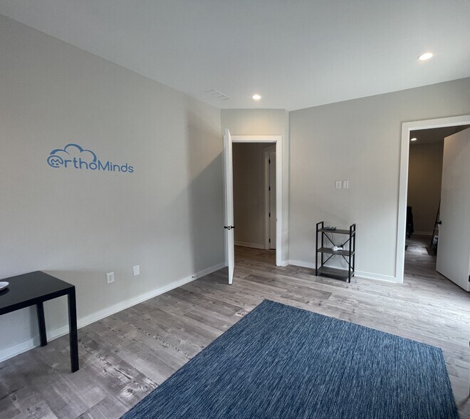 More Photos Of 6110 McFarland Station Dr, Alpharetta Medical For Lease