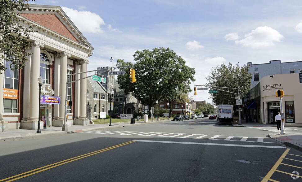 More Photos Of 22 South St, Morristown Office For Lease