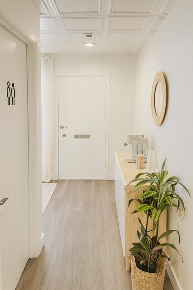 More Photos Of 4747 Mission Blvd, San Diego Medical For Lease