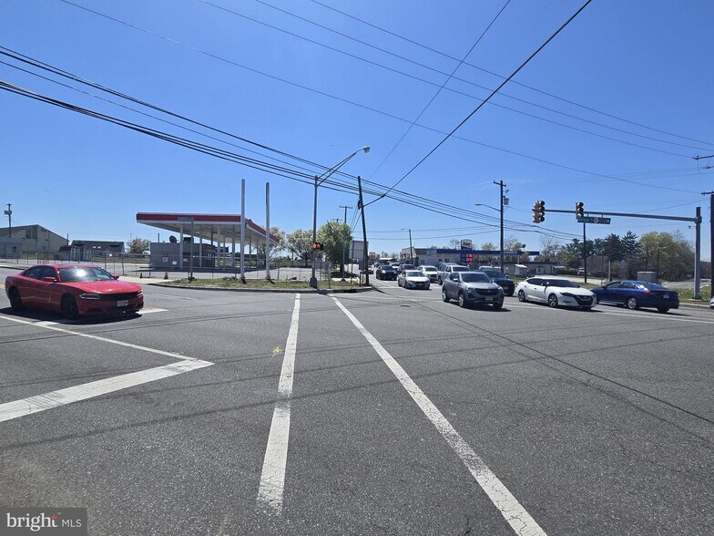 More Photos Of 108 Delsea Dr, Sewell Service Station For Sale