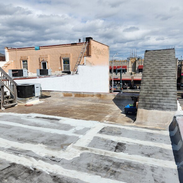 More Photos Of 7055 Terminal Sq, Upper Darby Township Medical For Sale