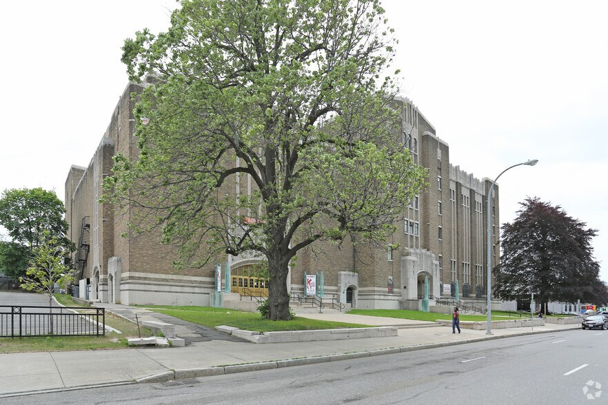 Primary Photo Of 875 E Main St, Rochester Flex For Lease