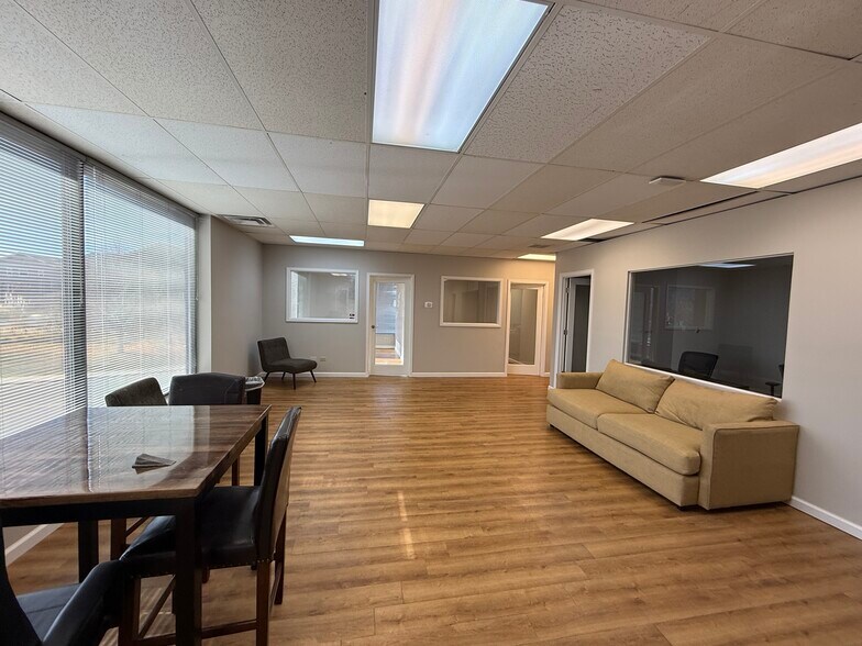 More Photos Of 3600 S Beeler St, Denver Office For Lease