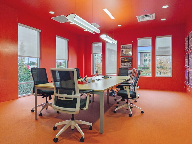 More Photos Of 2179 Edward Curd Ln, Franklin Loft Creative Space For Sale