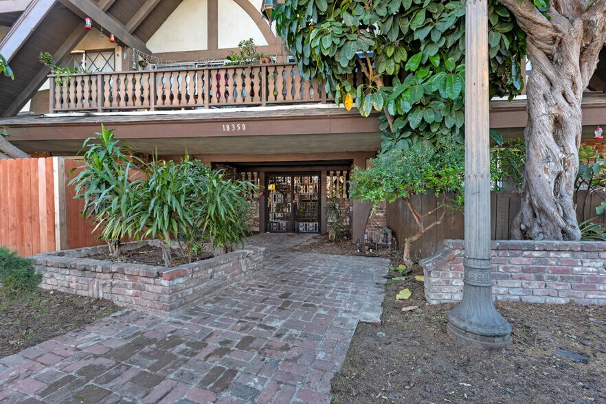 More Photos Of 18350 Napa St, Northridge Apartments For Sale