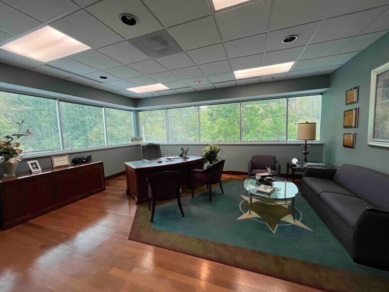 More Photos Of 7500 Hugh Daniel Dr, Birmingham Medical For Lease