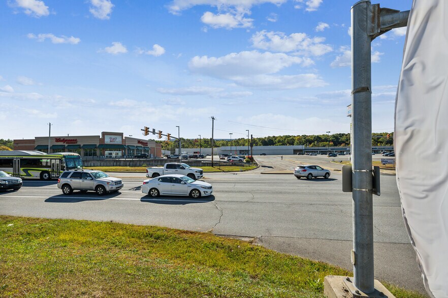 More Photos Of 2100 N Township Blvd, Pittston General Retail For Lease