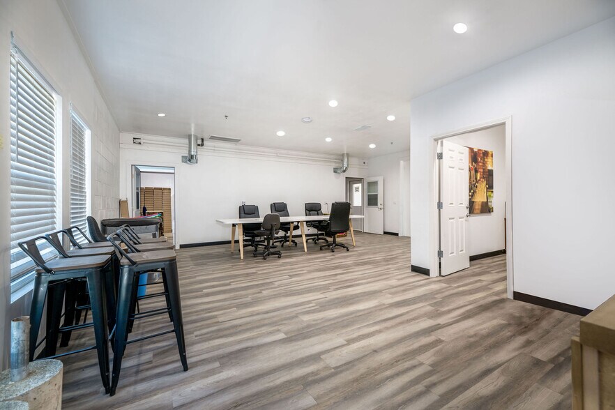 More Photos Of 110 Spring Hill Dr, Grass Valley Manufacturing For Lease