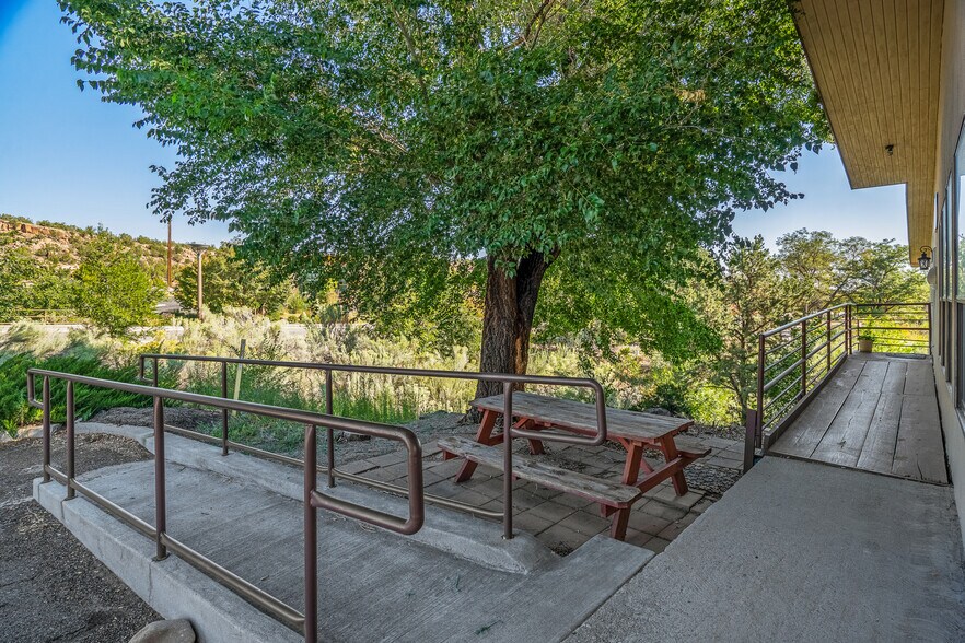 More Photos Of , White Rock Unknown For Sale