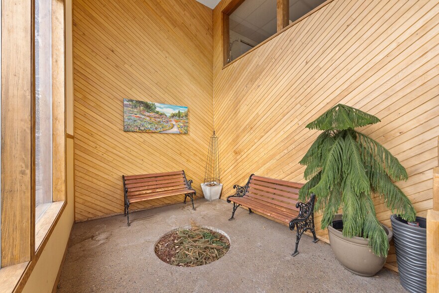 More Photos Of 1297 Burns Way, Kalispell Medical For Sale