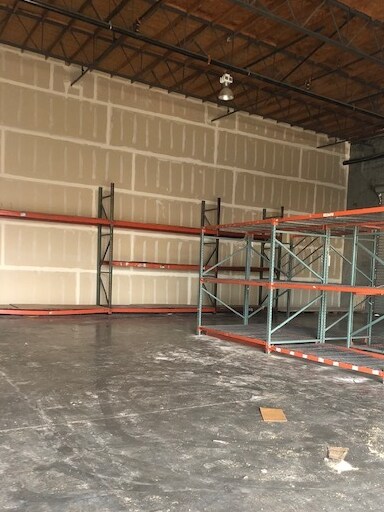 More Photos Of 2220 N MacArthur Dr, Tracy Warehouse For Lease