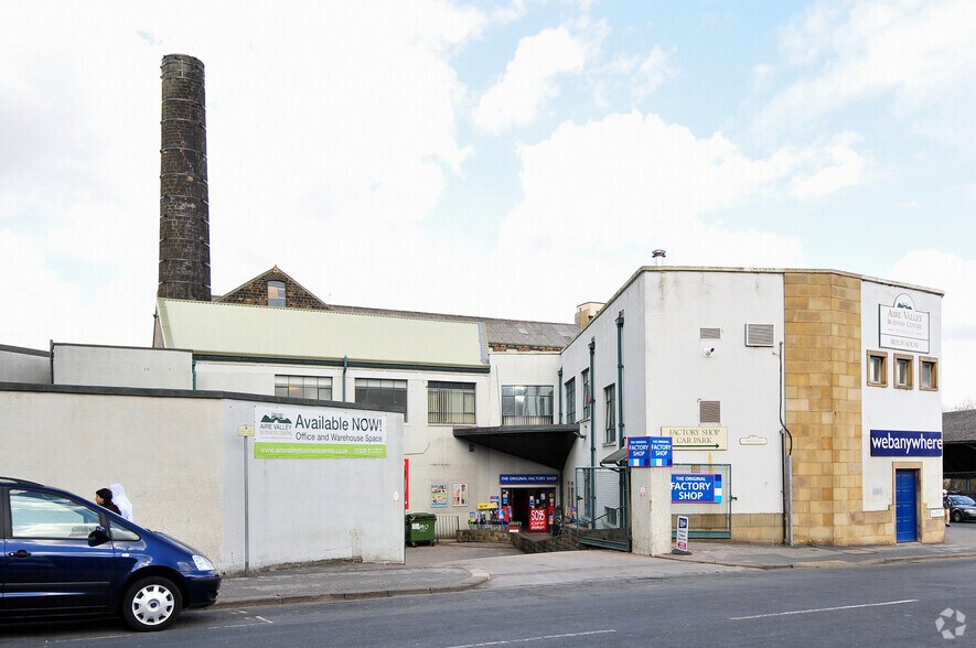 More Photos Of Lawkholme Ln, Keighley Manufacturing For Lease