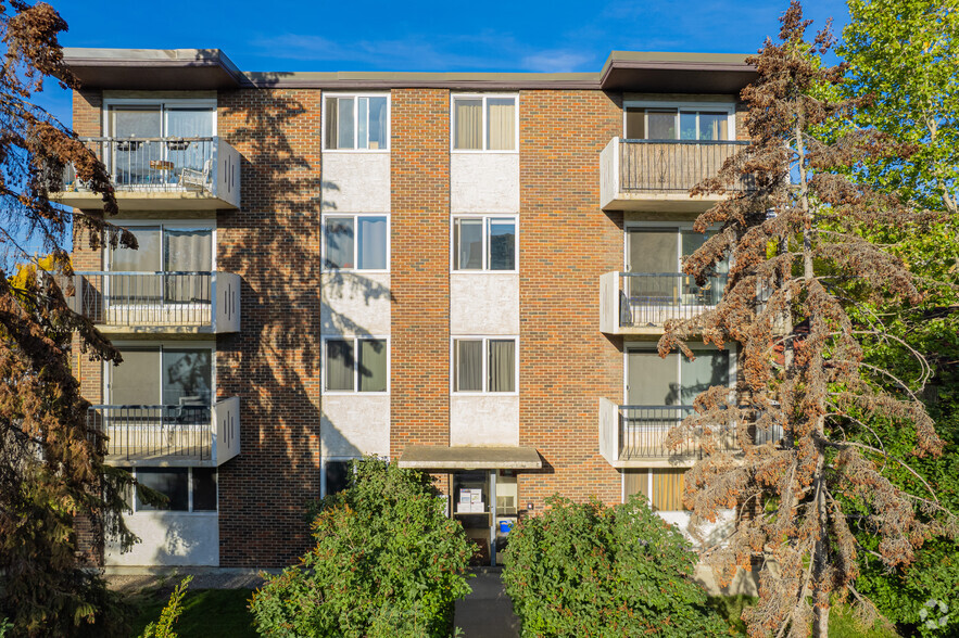 Primary Photo Of 623 9A St NW, Calgary Apartments For Sale