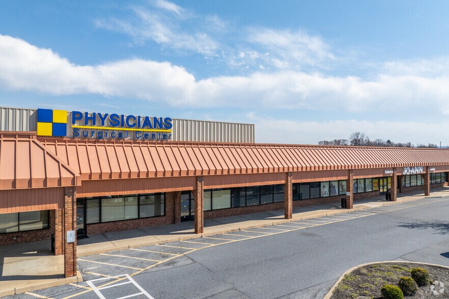 More Photos Of 1740-1860 Quentin Rd, Lebanon Unknown For Lease