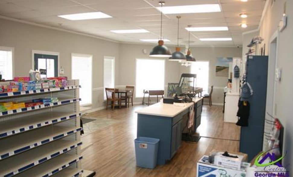 More Photos Of 2802 Hwy 41 S, Elko Storefront Retail Office For Sale