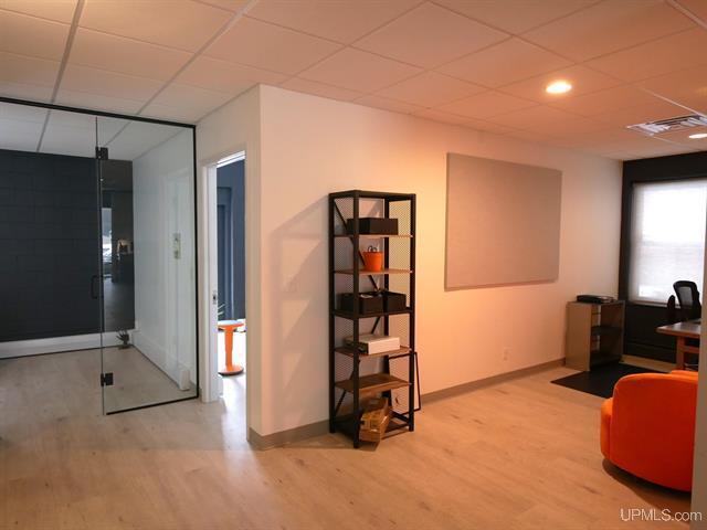 More Photos Of 608 Shelden Ave, Houghton Loft Creative Space For Sale