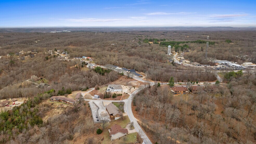 More Photos Of 14733 Dutchmans Dr, Rogers Hotel For Sale