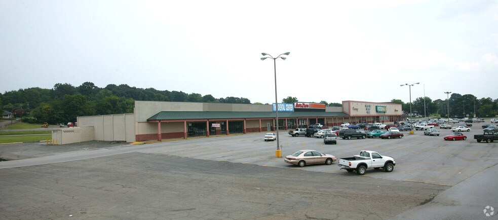 More Photos Of 278-320 N 3rd St, Gadsden Unknown For Lease