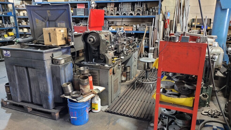 More Photos Of 159-161 N East End Ave, Pomona Industrial For Sale