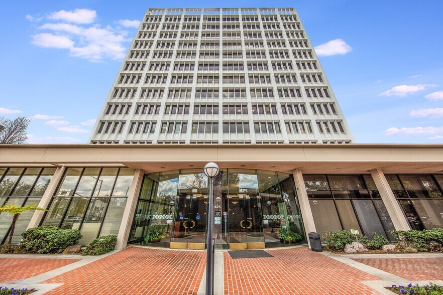 More Photos Of 675 N 1st St, San Jose Office For Lease