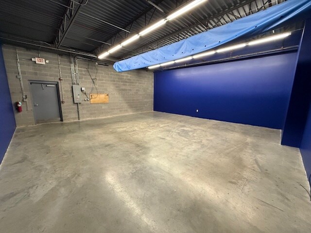 More Photos Of 2315 Catawba Valley Blvd SE, Hickory General Retail For Lease