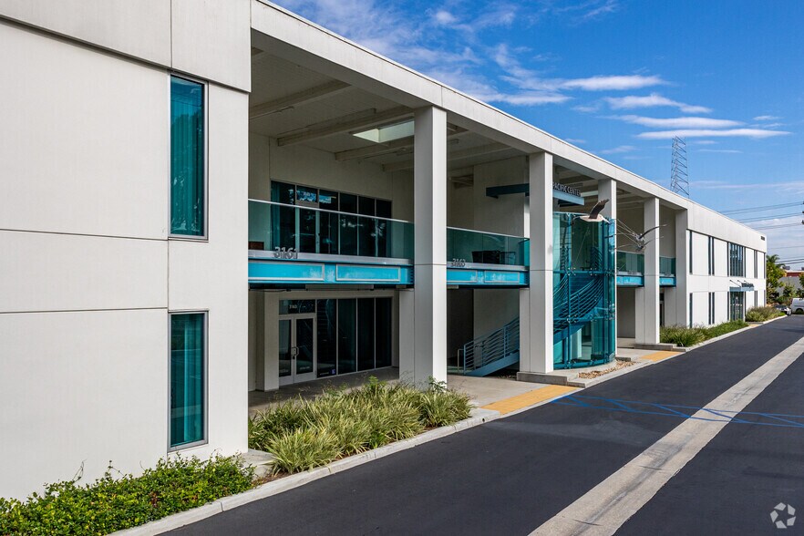 More Photos Of 3159-3169 Red Hill Ave, Costa Mesa Warehouse For Lease