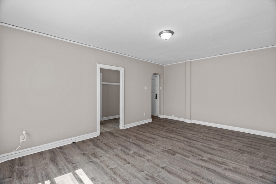 More Photos Of 807 Clara Ave, Saint Louis Apartments For Sale