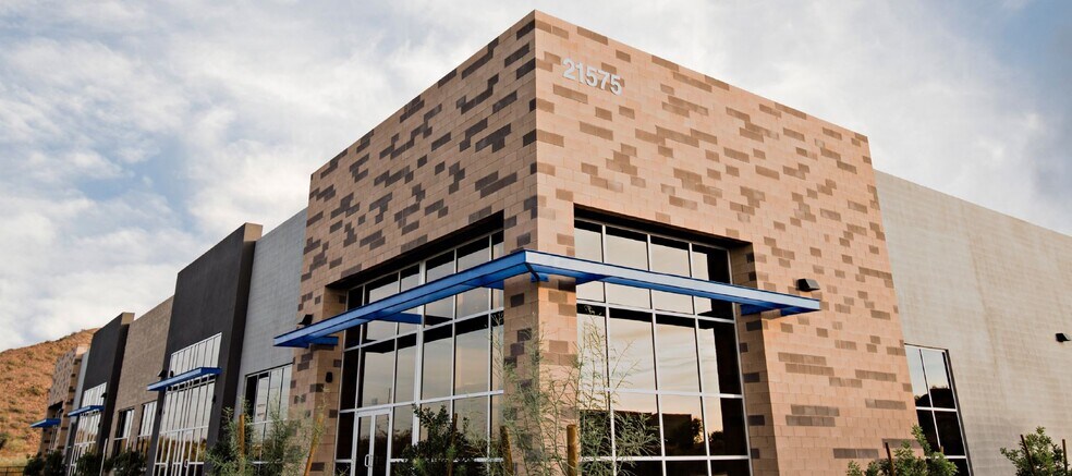 Primary Photo Of 21575 N 11th Pl, Phoenix Distribution For Lease
